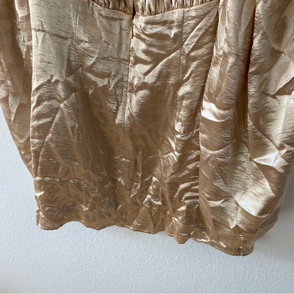 127. MAJORELLE Carla Dress In Metallic Neutral Size M - Picture 8 of 8